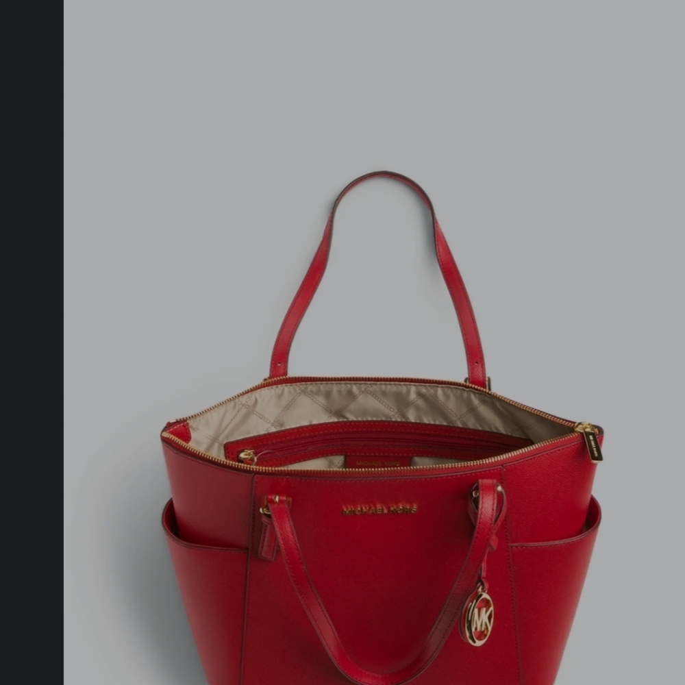 Michael Kors Jet Set Tote Red - Perfect for Christmas! - Picture 4 of 12